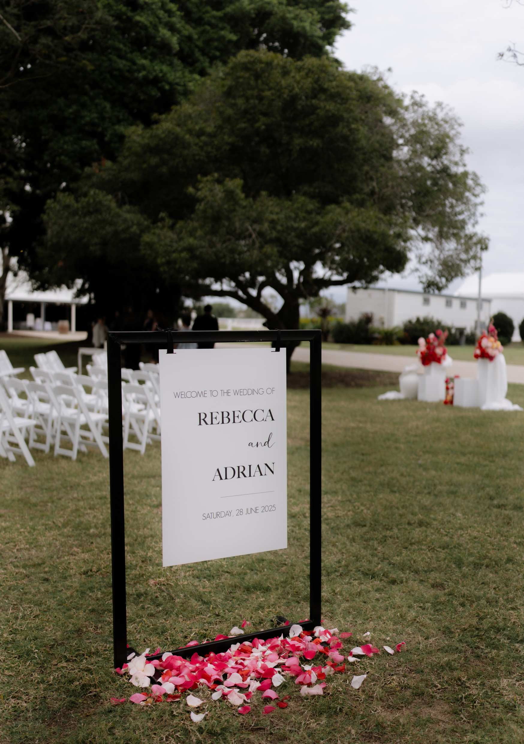 Black Metal Stand Hire